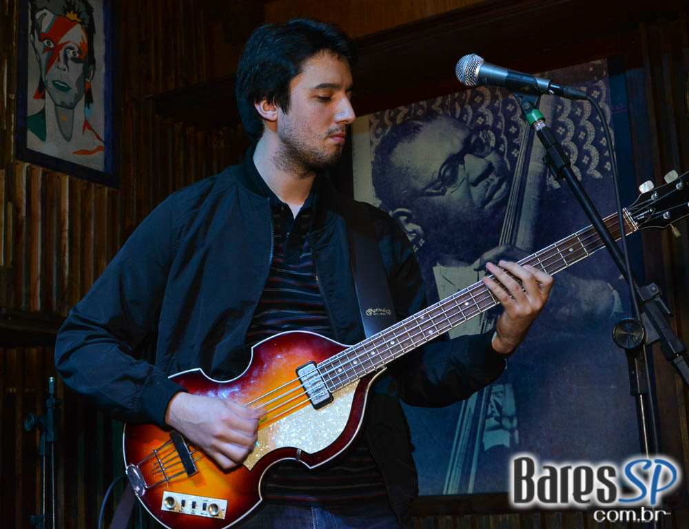 The Chefs, Mané i Zé e Maleguetas animaram a noite com pop rock no Ton Ton Jazz The Chefs, Mané i Zé e Maleguetas animaram a noite com pop rock no Ton Ton Jazz