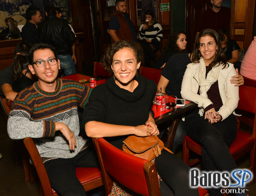 The Chefs, Mané i Zé e Maleguetas animaram a noite com pop rock no Ton Ton Jazz The Chefs, Mané i Zé e Maleguetas animaram a noite com pop rock no Ton Ton Jazz