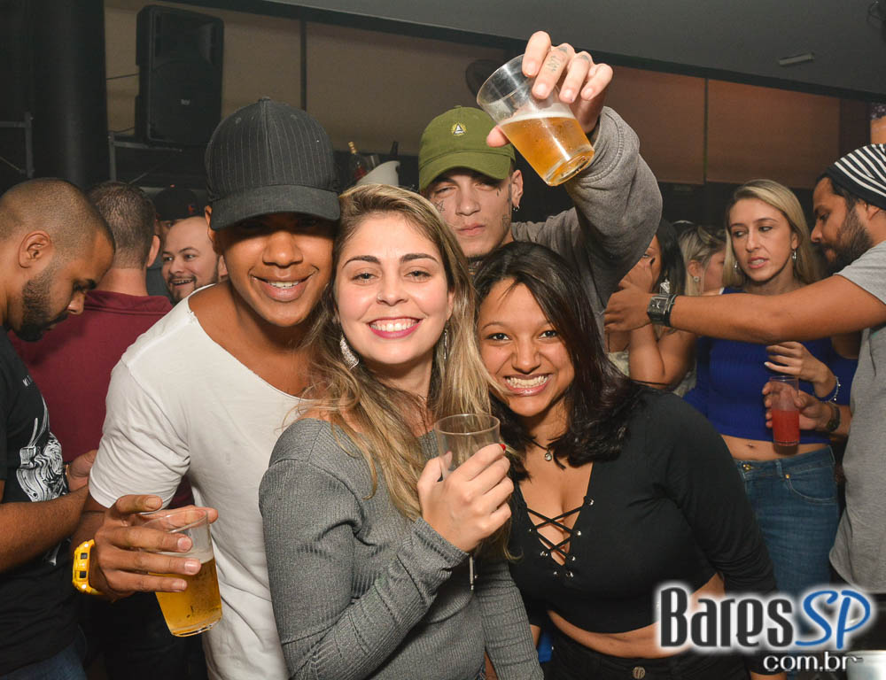 O Samba Chegou no Bar Santa Julia com grupo Façanha, Marquinhos Sensação, Beleleu, Sall, Samba Hits e Rodrigo Rios O Samba Chegou no Bar Santa Julia com grupo Façanha, Marquinhos Sensação, Beleleu, Sall, Samba Hits e Rodrigo Rios