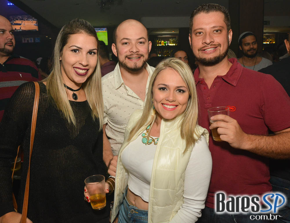 O Samba Chegou no Bar Santa Julia com grupo Façanha, Marquinhos Sensação, Beleleu, Sall, Samba Hits e Rodrigo Rios O Samba Chegou no Bar Santa Julia com grupo Façanha, Marquinhos Sensação, Beleleu, Sall, Samba Hits e Rodrigo Rios