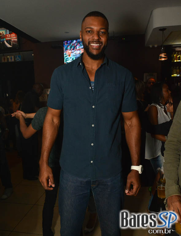 O Samba Chegou no Bar Santa Julia com grupo Façanha, Marquinhos Sensação, Beleleu, Sall, Samba Hits e Rodrigo Rios O Samba Chegou no Bar Santa Julia com grupo Façanha, Marquinhos Sensação, Beleleu, Sall, Samba Hits e Rodrigo Rios