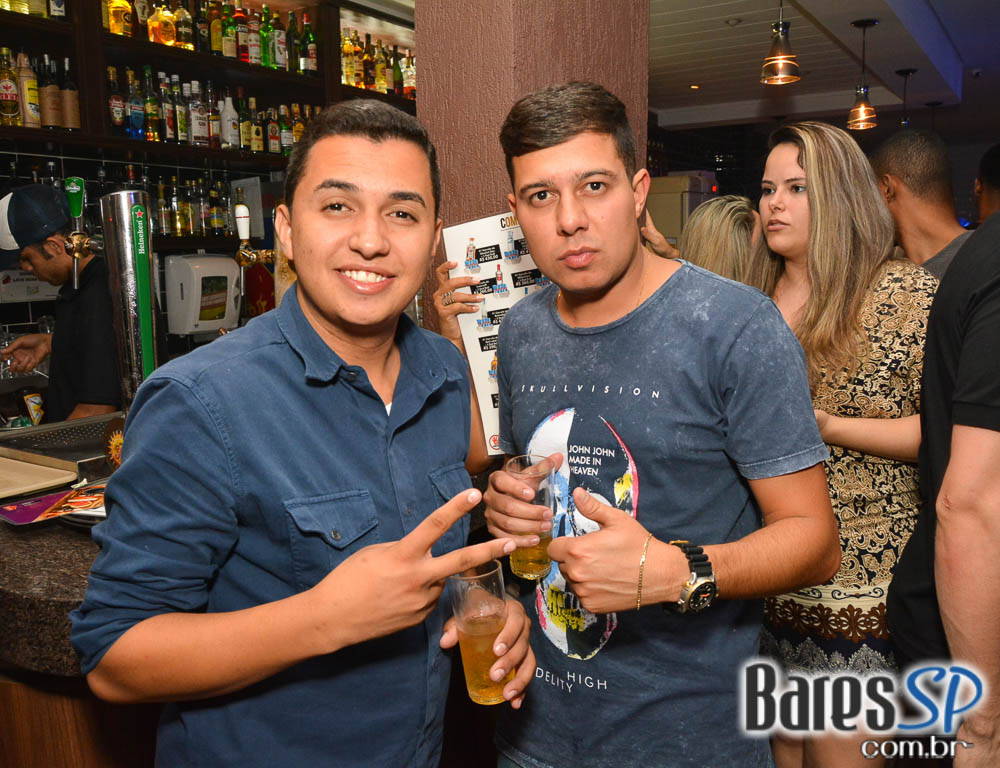 O Samba Chegou no Bar Santa Julia com grupo Façanha, Marquinhos Sensação, Beleleu, Sall, Samba Hits e Rodrigo Rios O Samba Chegou no Bar Santa Julia com grupo Façanha, Marquinhos Sensação, Beleleu, Sall, Samba Hits e Rodrigo Rios