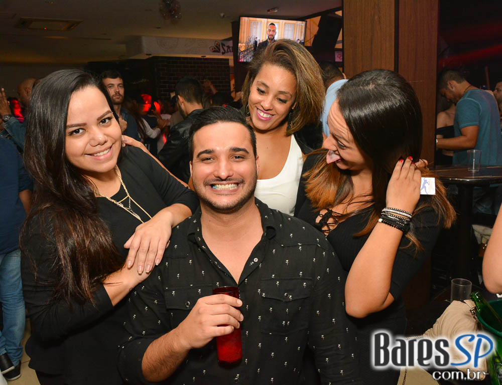 O Samba Chegou no Bar Santa Julia com grupo Façanha, Marquinhos Sensação, Beleleu, Sall, Samba Hits e Rodrigo Rios O Samba Chegou no Bar Santa Julia com grupo Façanha, Marquinhos Sensação, Beleleu, Sall, Samba Hits e Rodrigo Rios