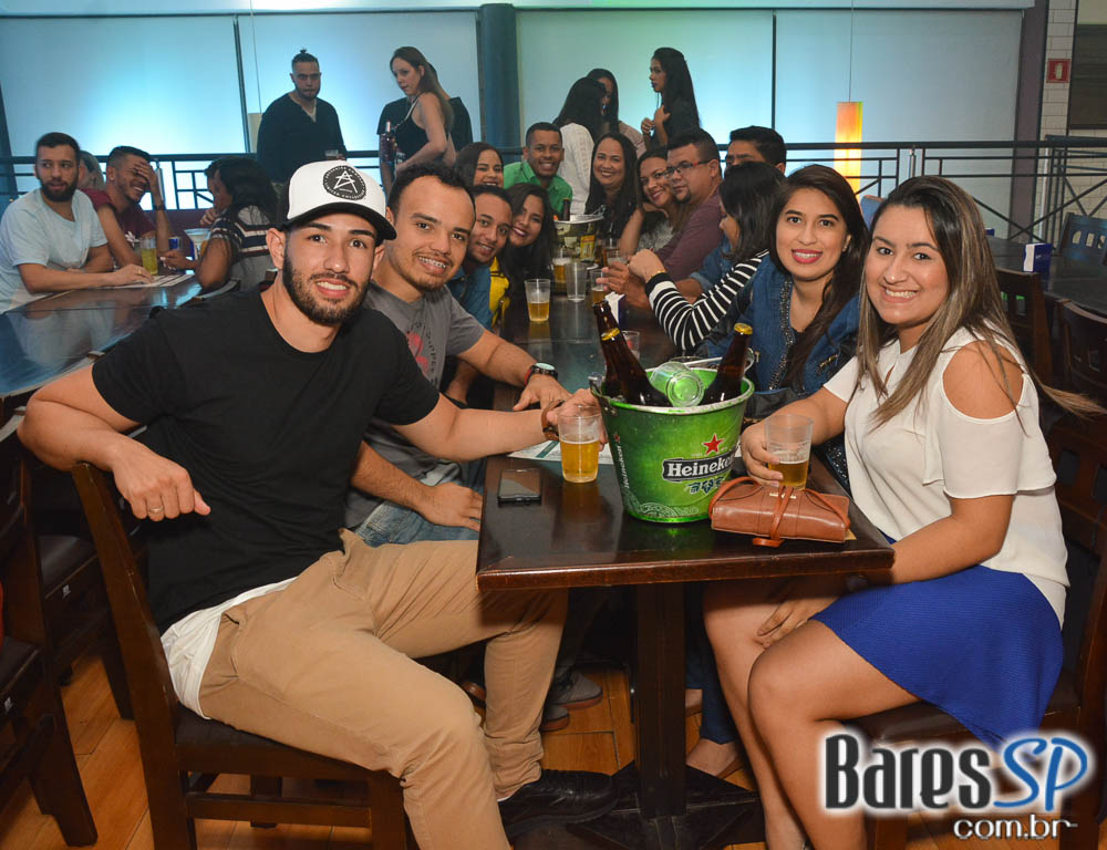 O Samba Chegou no Bar Santa Julia com grupo Façanha, Marquinhos Sensação, Beleleu, Sall, Samba Hits e Rodrigo Rios O Samba Chegou no Bar Santa Julia com grupo Façanha, Marquinhos Sensação, Beleleu, Sall, Samba Hits e Rodrigo Rios