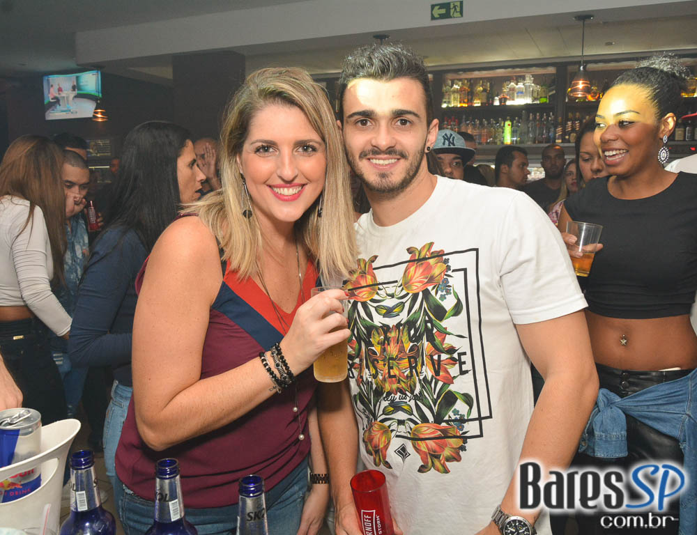 O Samba Chegou no Bar Santa Julia com grupo Façanha, Marquinhos Sensação, Beleleu, Sall, Samba Hits e Rodrigo Rios O Samba Chegou no Bar Santa Julia com grupo Façanha, Marquinhos Sensação, Beleleu, Sall, Samba Hits e Rodrigo Rios