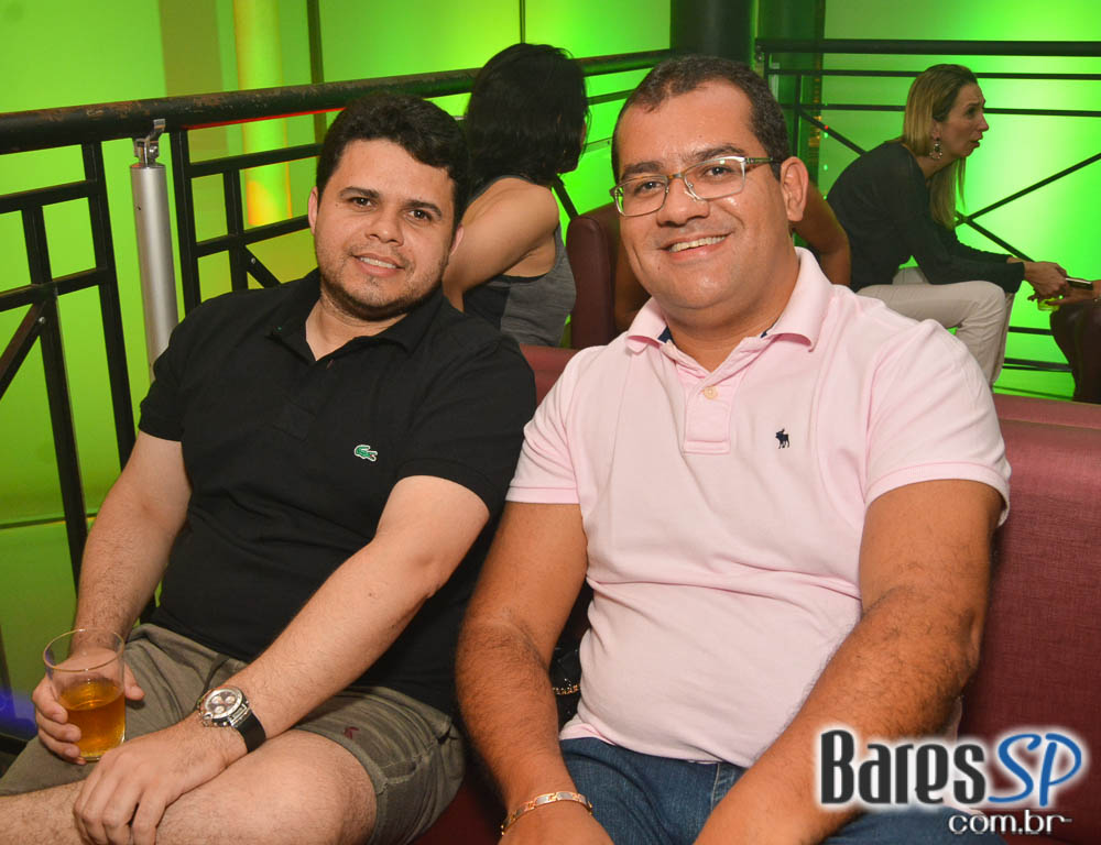 O Samba Chegou no Bar Santa Julia com grupo Façanha, Marquinhos Sensação, Beleleu, Sall, Samba Hits e Rodrigo Rios O Samba Chegou no Bar Santa Julia com grupo Façanha, Marquinhos Sensação, Beleleu, Sall, Samba Hits e Rodrigo Rios