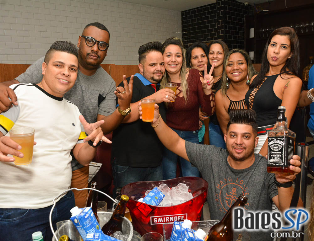 O Samba Chegou no Bar Santa Julia com grupo Façanha, Marquinhos Sensação, Beleleu, Sall, Samba Hits e Rodrigo Rios O Samba Chegou no Bar Santa Julia com grupo Façanha, Marquinhos Sensação, Beleleu, Sall, Samba Hits e Rodrigo Rios