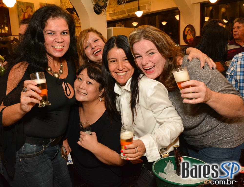 Grupo Transachoro e Banda Jornada se apresentaram no BarBirô Grupo Transachoro e Banda Jornada se apresentaram no BarBirô