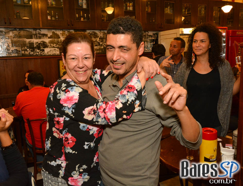 Grupo Transachoro e Banda Jornada se apresentaram no BarBirô Grupo Transachoro e Banda Jornada se apresentaram no BarBirô