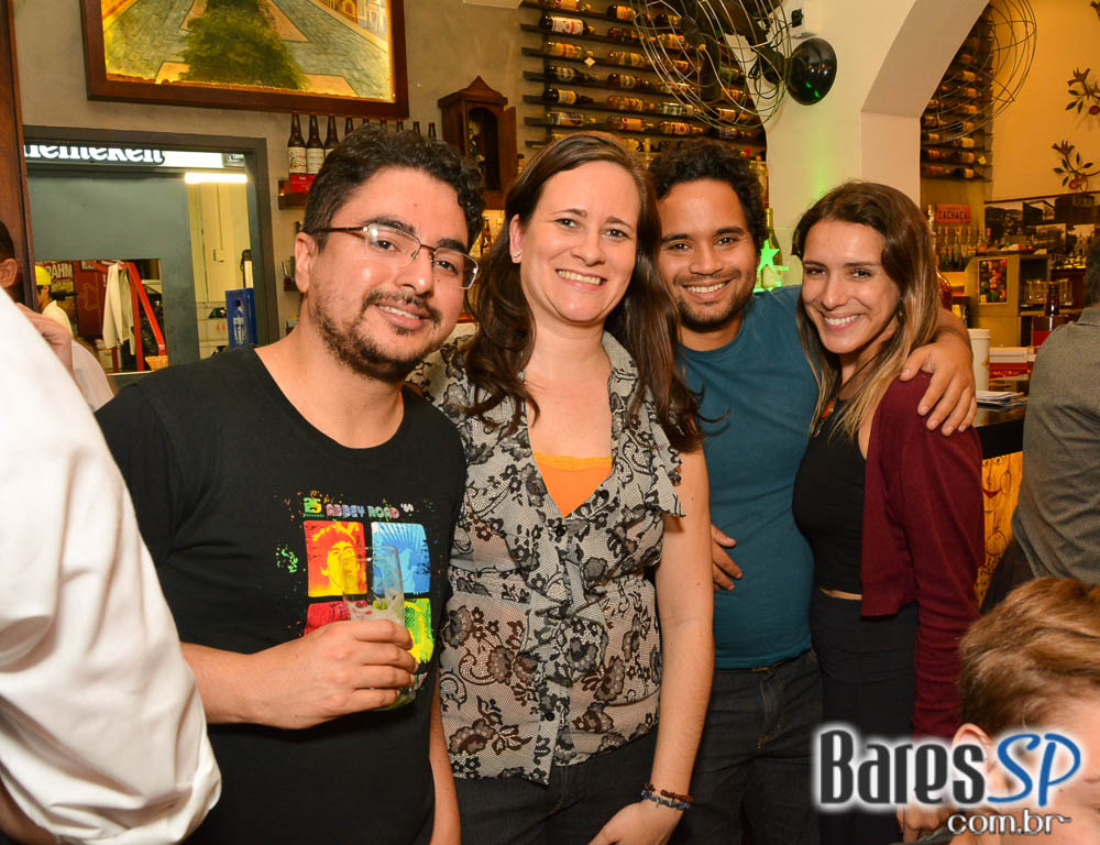 Grupo Transachoro e Banda Jornada se apresentaram no BarBirô Grupo Transachoro e Banda Jornada se apresentaram no BarBirô