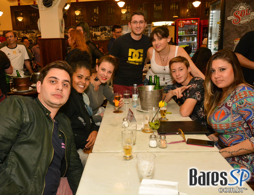 Grupo Transachoro e Banda Jornada se apresentaram no BarBirô Grupo Transachoro e Banda Jornada se apresentaram no BarBirô