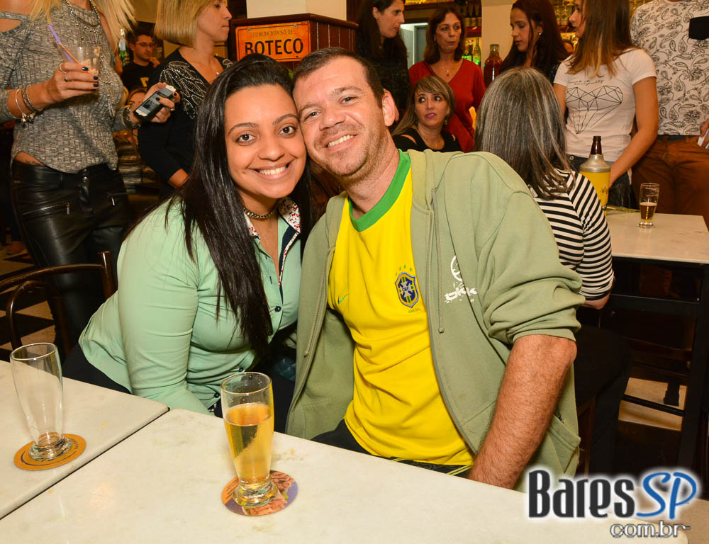 Grupo Transachoro e Banda Jornada se apresentaram no BarBirô Grupo Transachoro e Banda Jornada se apresentaram no BarBirô