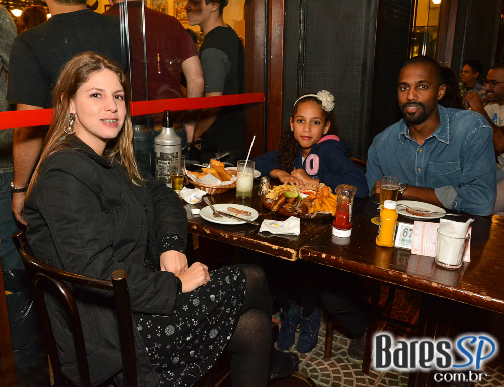 Grupo Transachoro e Banda Jornada se apresentaram no BarBirô Grupo Transachoro e Banda Jornada se apresentaram no BarBirô