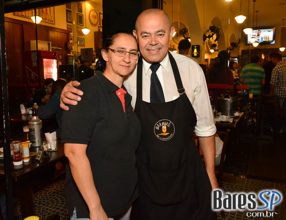 Grupo Transachoro e Banda Jornada se apresentaram no BarBirô Grupo Transachoro e Banda Jornada se apresentaram no BarBirô