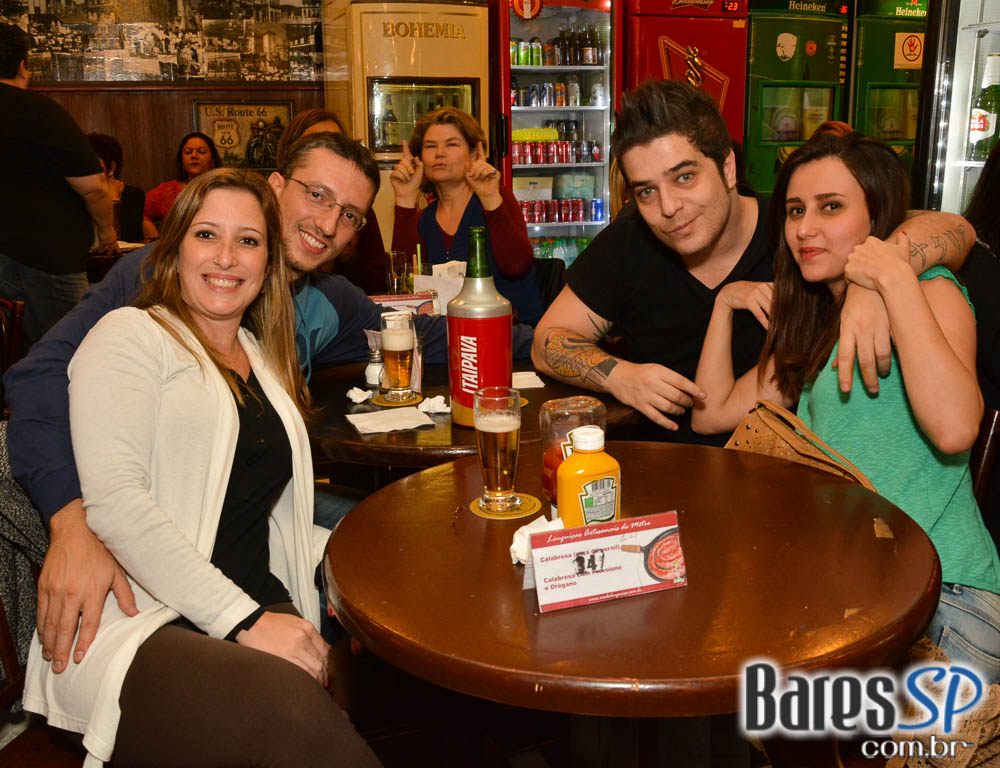 Grupo Transachoro e Banda Jornada se apresentaram no BarBirô Grupo Transachoro e Banda Jornada se apresentaram no BarBirô