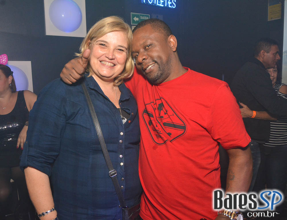 Noite do Chapéu comandou o sábado no Akbar Lounge e Disco Noite do Chapéu comandou o sábado no Akbar Lounge e Disco