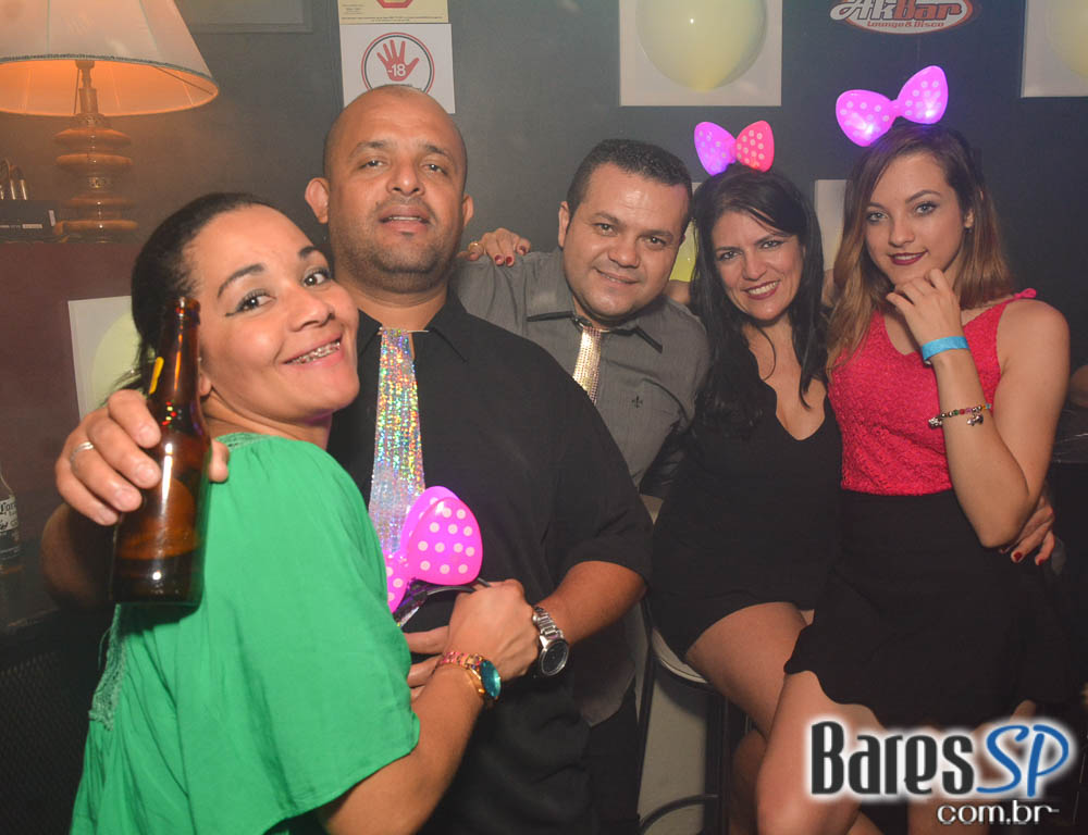 Noite do Chapéu comandou o sábado no Akbar Lounge e Disco Noite do Chapéu comandou o sábado no Akbar Lounge e Disco