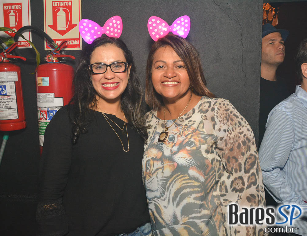 Noite do Chapéu comandou o sábado no Akbar Lounge e Disco Noite do Chapéu comandou o sábado no Akbar Lounge e Disco