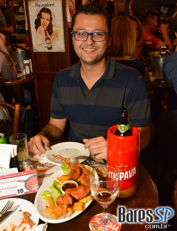 Os Manteigas apresentaram o melhor do MPB e pop rock no Bar Birô Os Manteigas apresentaram o melhor do MPB e pop rock no Bar Birô