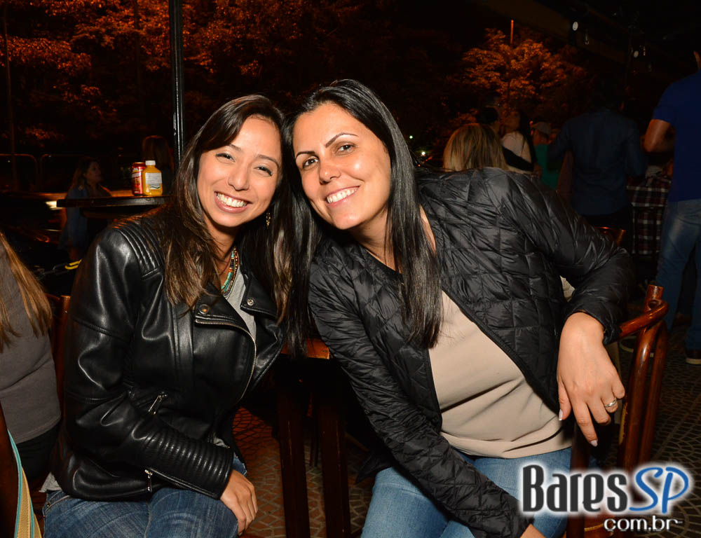 Os Manteigas apresentaram o melhor do MPB e pop rock no Bar Birô Os Manteigas apresentaram o melhor do MPB e pop rock no Bar Birô