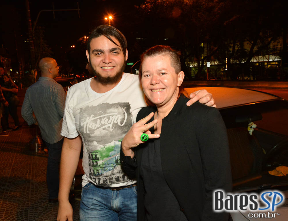 Os Manteigas apresentaram o melhor do MPB e pop rock no Bar Birô Os Manteigas apresentaram o melhor do MPB e pop rock no Bar Birô