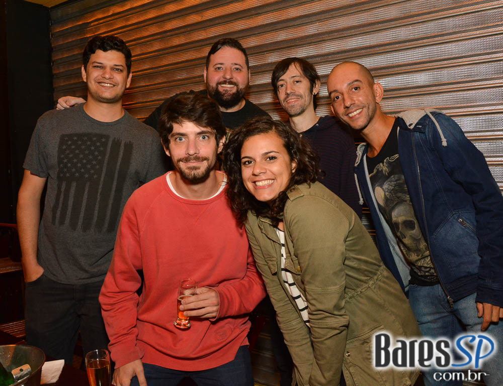 Os Manteigas apresentaram o melhor do MPB e pop rock no Bar Birô Os Manteigas apresentaram o melhor do MPB e pop rock no Bar Birô