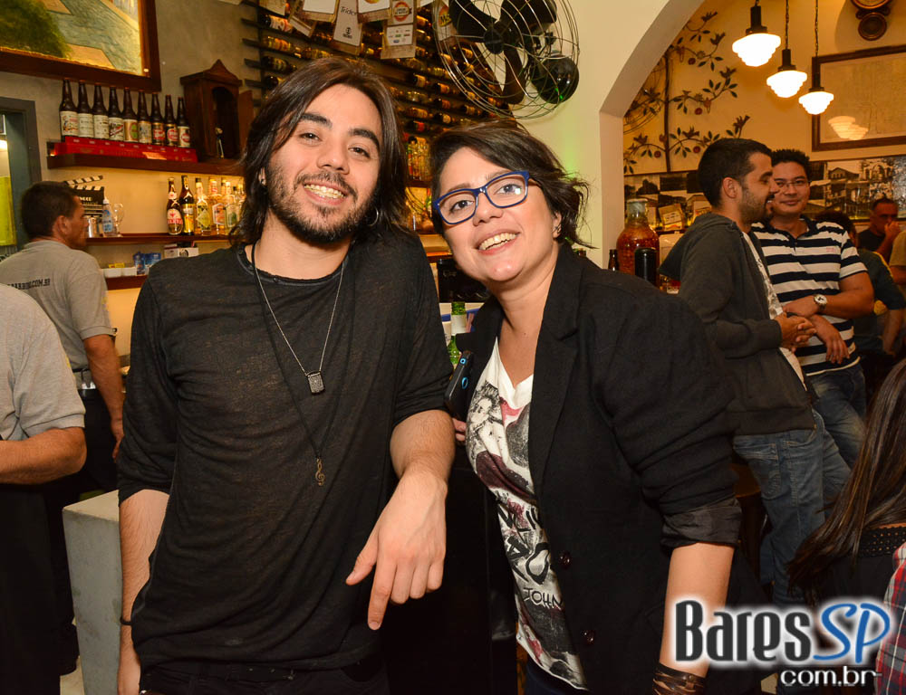 Os Manteigas apresentaram o melhor do MPB e pop rock no Bar Birô Os Manteigas apresentaram o melhor do MPB e pop rock no Bar Birô