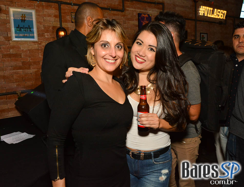 Sábado à noite com o sertanejo de Vander & Flavio, Anna Luiza e André Polonca no Vila 567 Sábado à noite com o sertanejo de Vander & Flavio, Anna Luiza e André Polonca no Vila 567