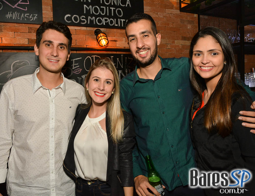 Sábado à noite com o sertanejo de Vander & Flavio, Anna Luiza e André Polonca no Vila 567 Sábado à noite com o sertanejo de Vander & Flavio, Anna Luiza e André Polonca no Vila 567