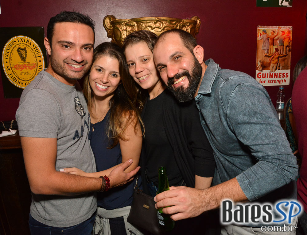 Banda Vih comandou a noite com muito rock no Republic Pub Banda Vih comandou a noite com muito rock no Republic Pub