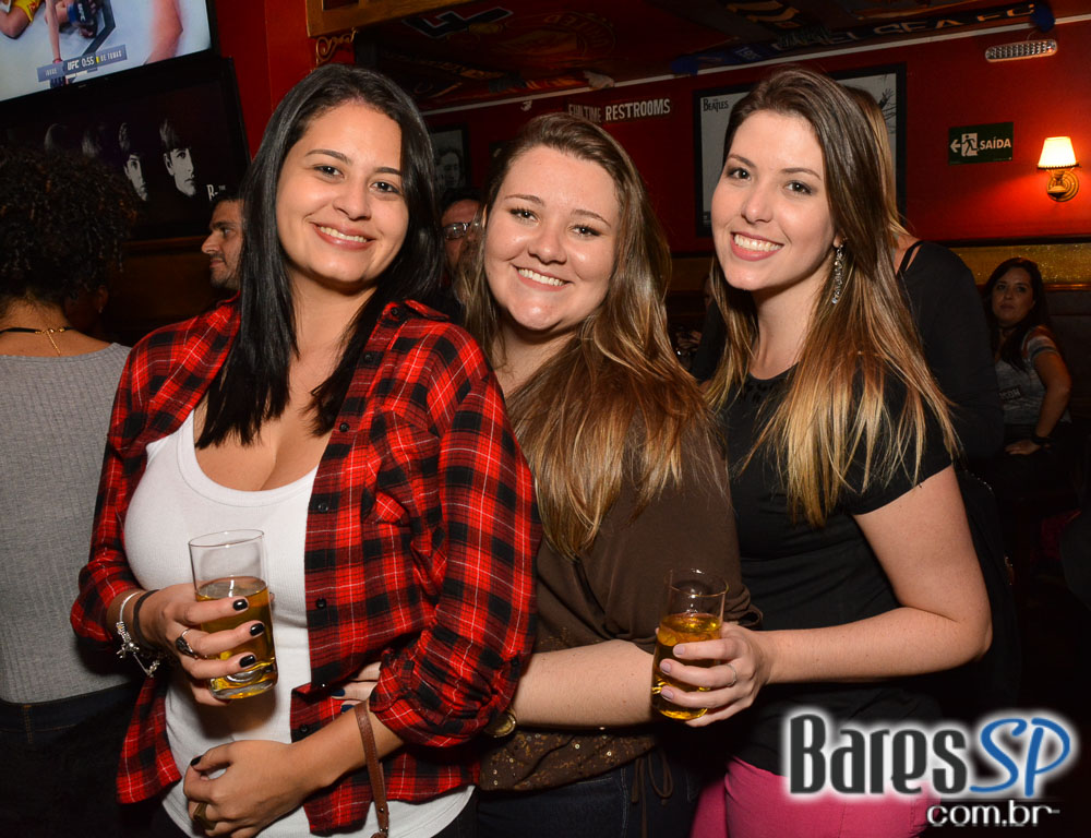 Banda Vih comandou a noite com muito rock no Republic Pub Banda Vih comandou a noite com muito rock no Republic Pub