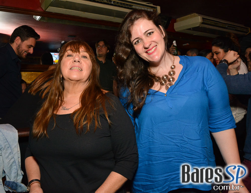 Banda Vih comandou a noite com muito rock no Republic Pub Banda Vih comandou a noite com muito rock no Republic Pub