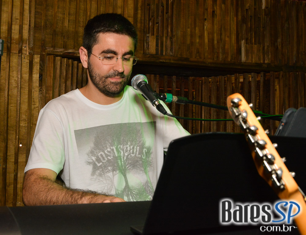 Bandas Greenbow Alabama e 113 com muito pop rock animaram o Ton Ton Jazz Bandas Greenbow Alabama e 113 com muito pop rock animaram o Ton Ton Jazz