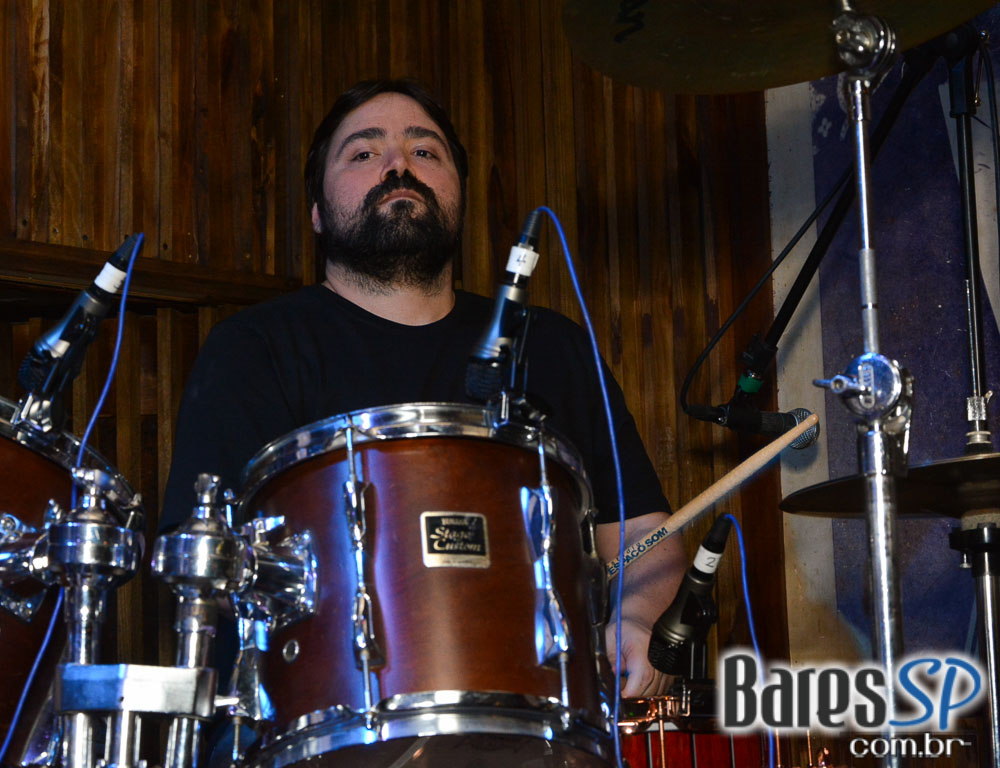 Bandas Greenbow Alabama e 113 com muito pop rock animaram o Ton Ton Jazz Bandas Greenbow Alabama e 113 com muito pop rock animaram o Ton Ton Jazz