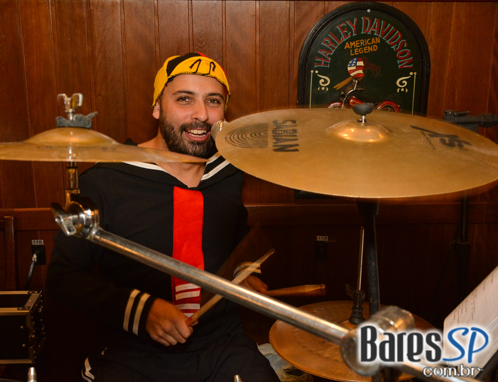 Grupo Transachoro e Banda Jornada se apresentaram no BarBirô Grupo Transachoro e Banda Jornada se apresentaram no BarBirô