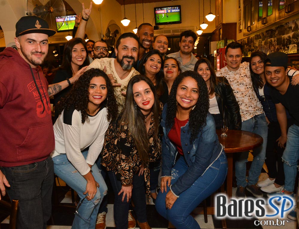 Grupo Transachoro e Banda Jornada se apresentaram no BarBirô Grupo Transachoro e Banda Jornada se apresentaram no BarBirô