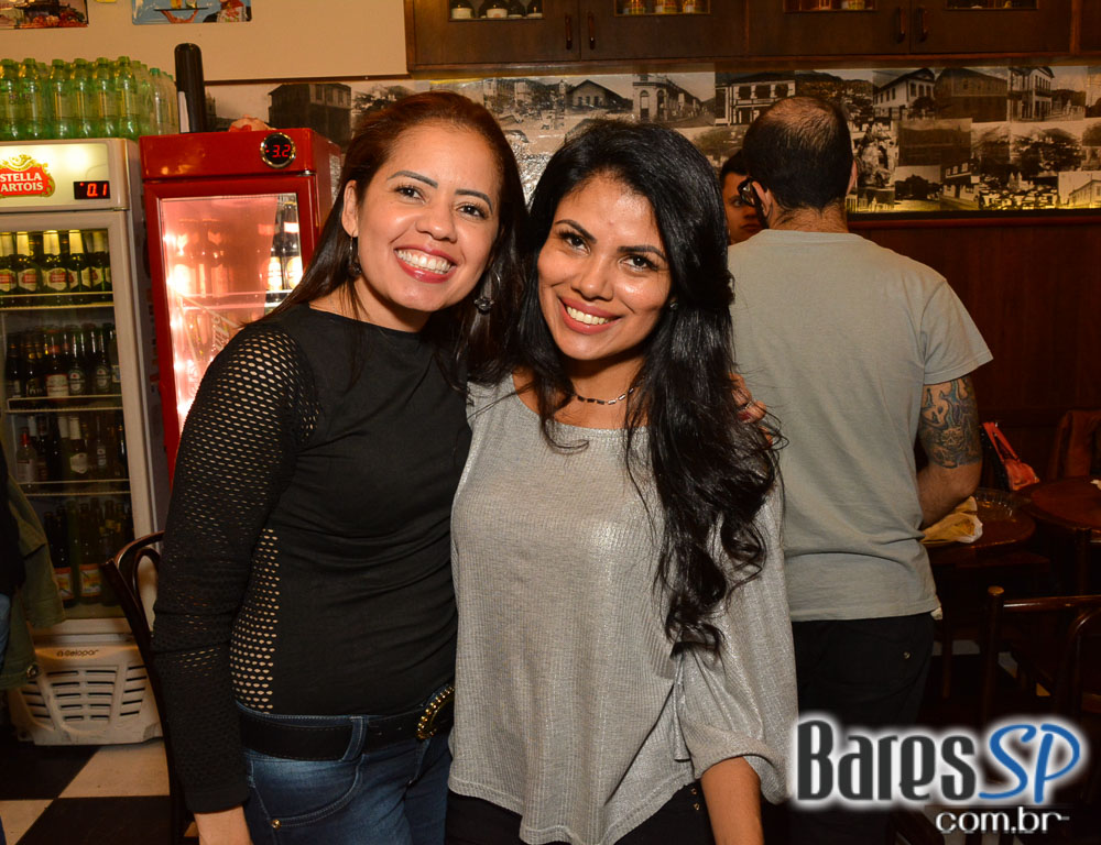 Grupo Transachoro e Banda Jornada se apresentaram no BarBirô Grupo Transachoro e Banda Jornada se apresentaram no BarBirô