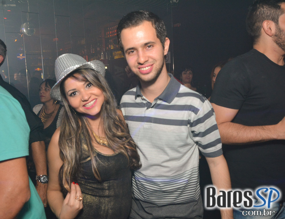 Noite das Divas embalou o sábado com muito Flash Back no Akbar Lounge e Disco Noite das Divas embalou o sábado com muito Flash Back no Akbar Lounge e Disco