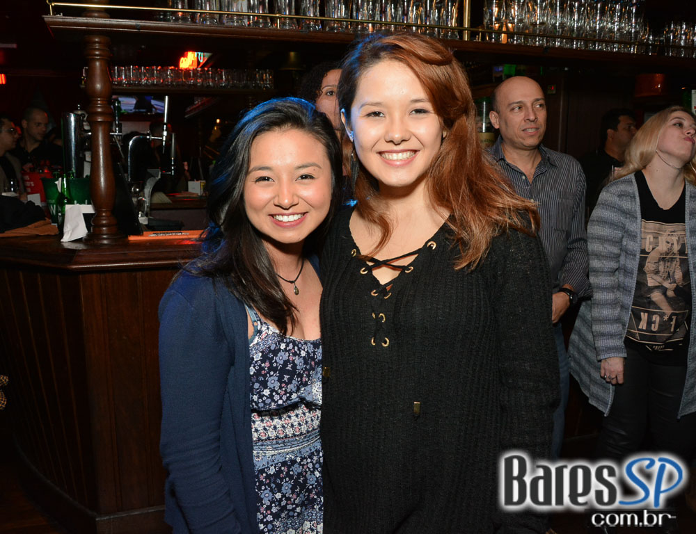 William Kim e Banda Vih animaram a noite com pop rock no Republic Pub William Kim e Banda Vih animaram a noite com pop rock no Republic Pub