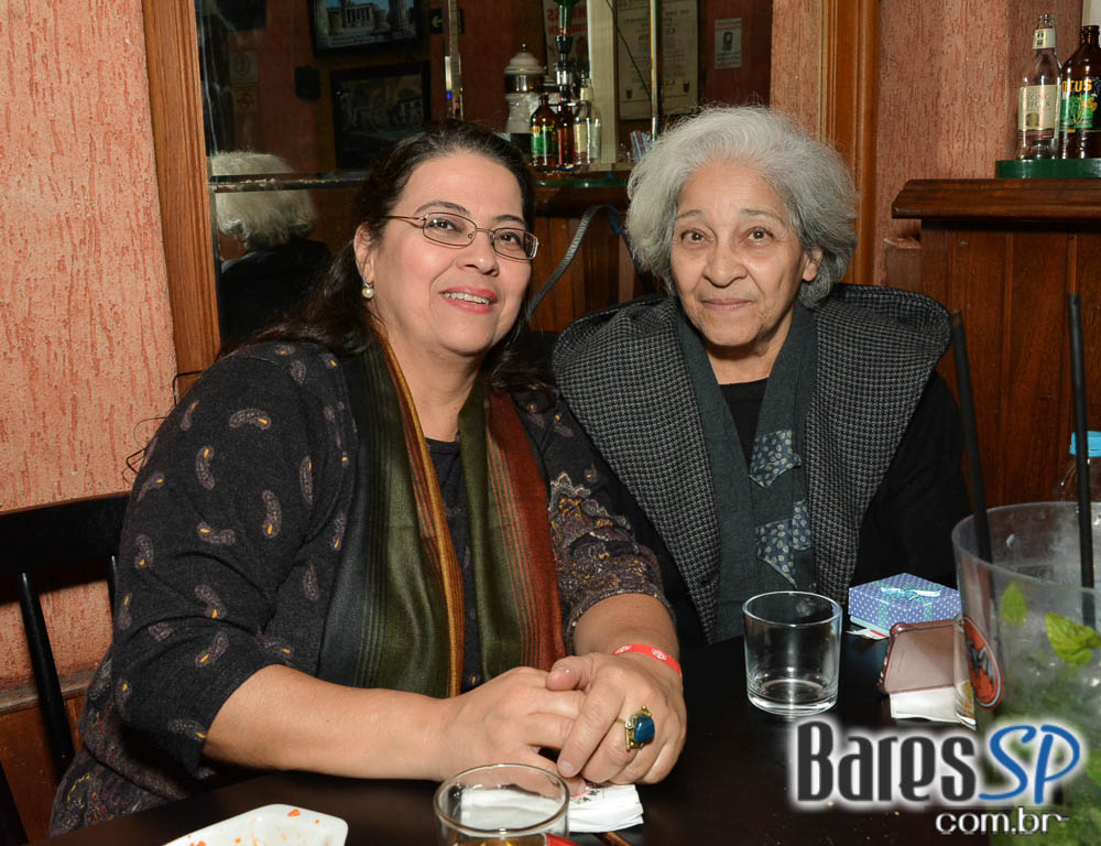 William Kim e Banda Vih animaram a noite com pop rock no Republic Pub William Kim e Banda Vih animaram a noite com pop rock no Republic Pub