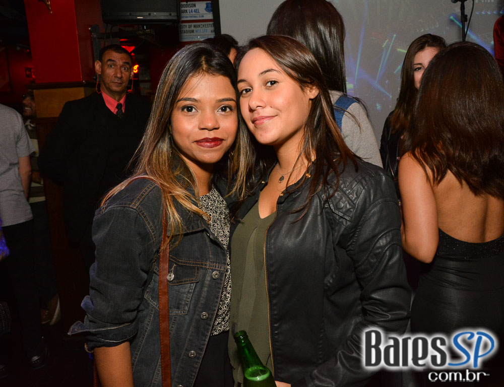 Banda Vih e William Kim comandaram a noite com muito rock no Banda Vih e William Kim comandaram a noite com muito rock no