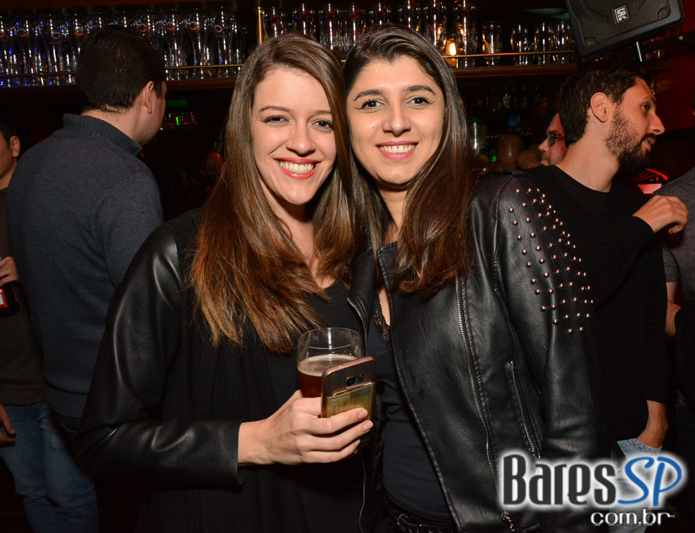 Banda Vih e William Kim comandaram a noite com muito rock no Banda Vih e William Kim comandaram a noite com muito rock no