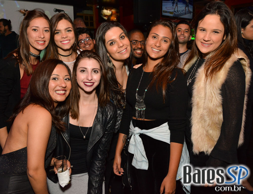 Banda Vih e William Kim comandaram a noite com muito rock no Banda Vih e William Kim comandaram a noite com muito rock no