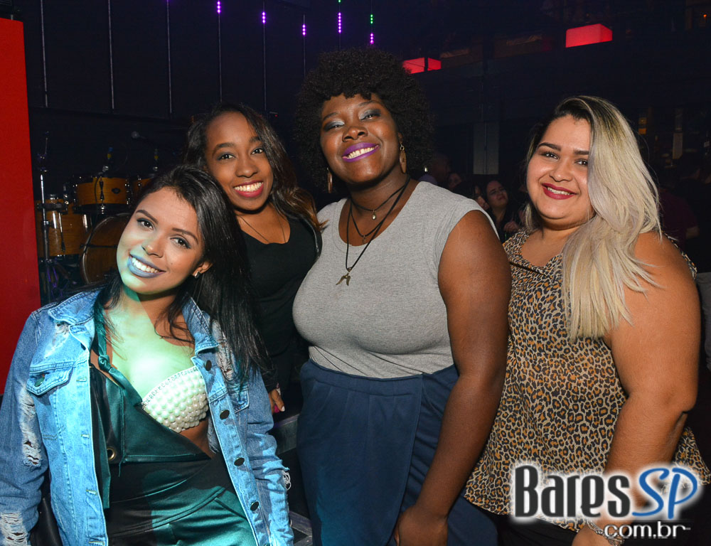 Melanina Carioca fez show na inauguração da balada Flash Night na Zona Norte de SP Melanina Carioca fez show na inauguração da balada Flash Night na Zona Norte de SP