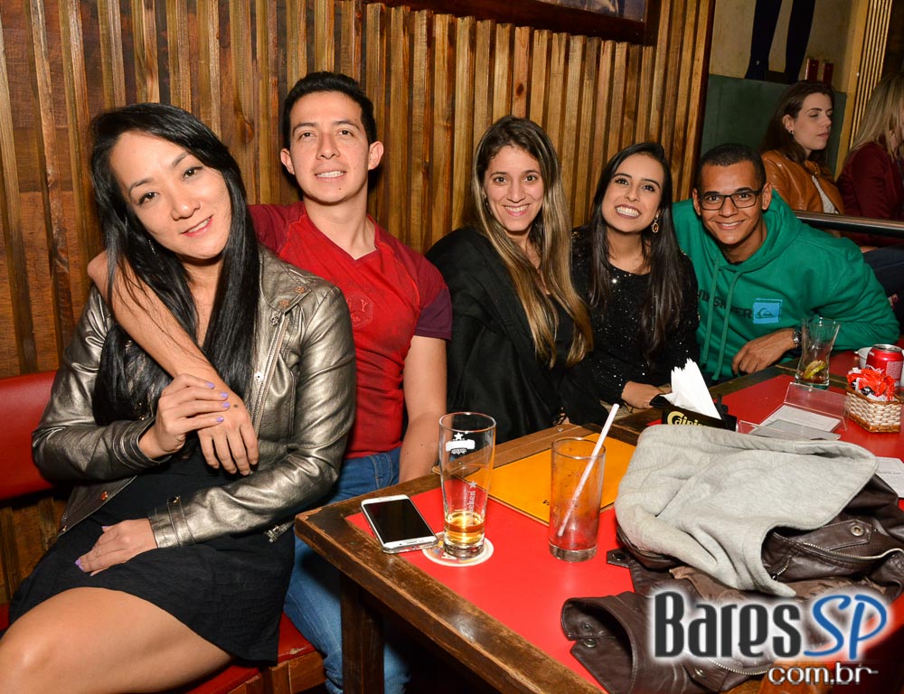 Thiago Filippe & VMB e Dec 19 com muito soul music e pop rock animaram a noite do Ton Ton Jazz Thiago Filippe & VMB e Dec 19 com muito soul music e pop rock animaram a noite do Ton Ton Jazz