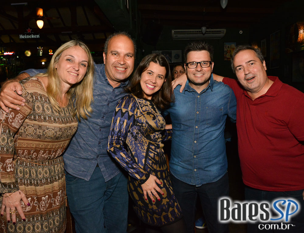 Bandas Rock Parade e The Niros com o melhor do classic rock animou a noite do Ton Ton Jazz Bandas Rock Parade e The Niros com o melhor do classic rock animou a noite do Ton Ton Jazz