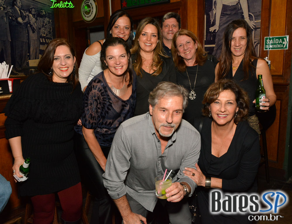 Old Boys Blues Band e banda Velhos Tempos apresentaram classic rock no Ton Ton Jazz, neste sábado Old Boys Blues Band e banda Velhos Tempos apresentaram classic rock no Ton Ton Jazz, neste sábado