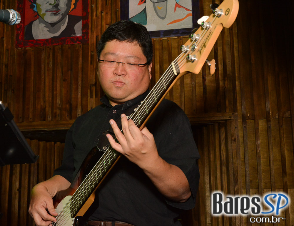 Old Boys Blues Band e banda Velhos Tempos apresentaram classic rock no Ton Ton Jazz, neste sábado Old Boys Blues Band e banda Velhos Tempos apresentaram classic rock no Ton Ton Jazz, neste sábado