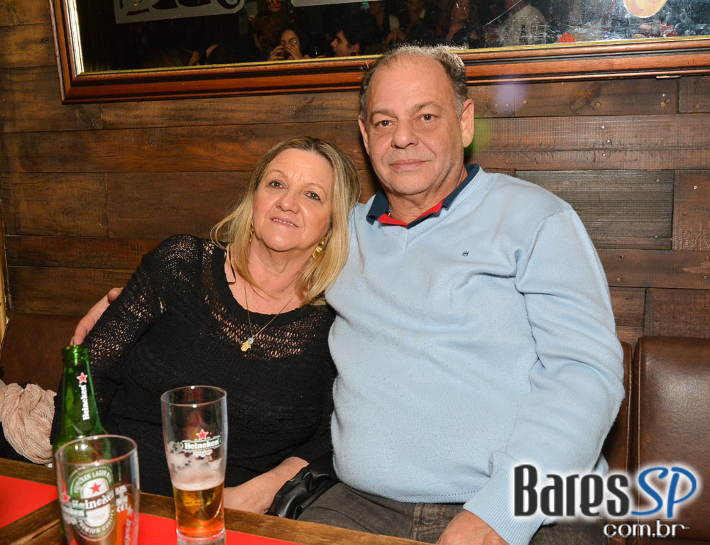 Old Boys Blues Band e banda Velhos Tempos apresentaram classic rock no Ton Ton Jazz, neste sábado Old Boys Blues Band e banda Velhos Tempos apresentaram classic rock no Ton Ton Jazz, neste sábado