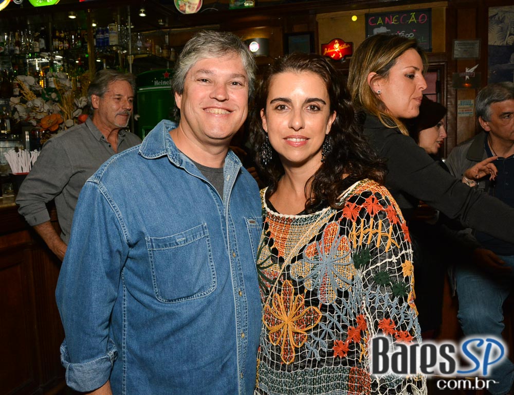 Old Boys Blues Band e banda Velhos Tempos apresentaram classic rock no Ton Ton Jazz, neste sábado Old Boys Blues Band e banda Velhos Tempos apresentaram classic rock no Ton Ton Jazz, neste sábado